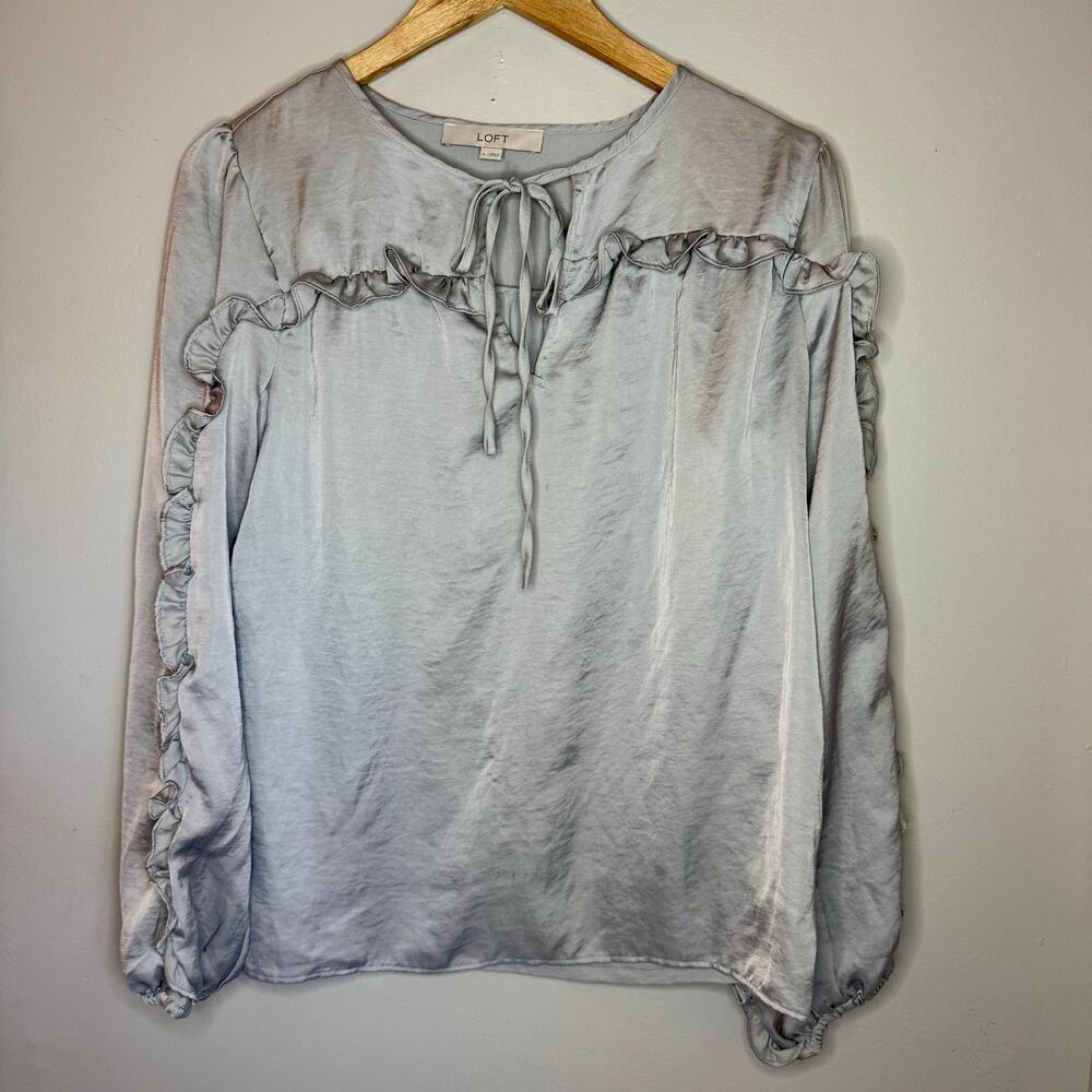 LOFT Silver Gray Satin Ruffle Keyhole Tie Neck Blouse Womens Medium